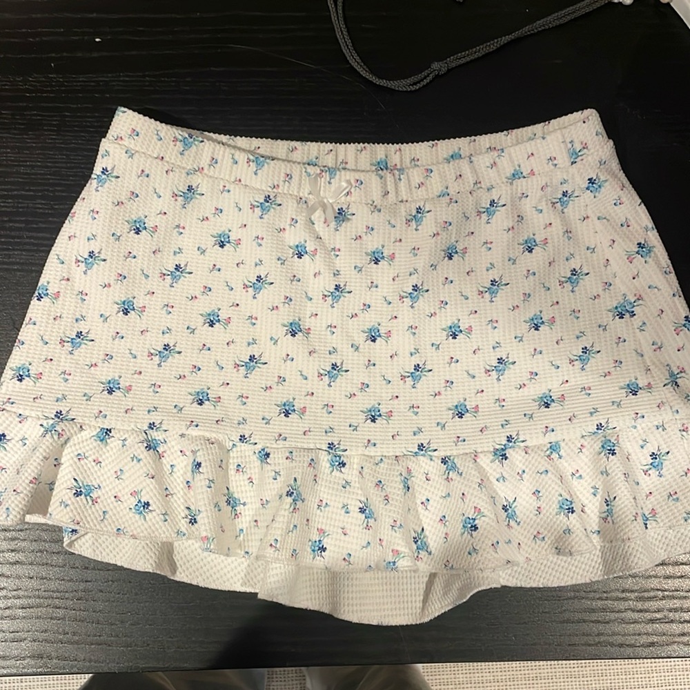 Frankie’s Bikinis floral skirt